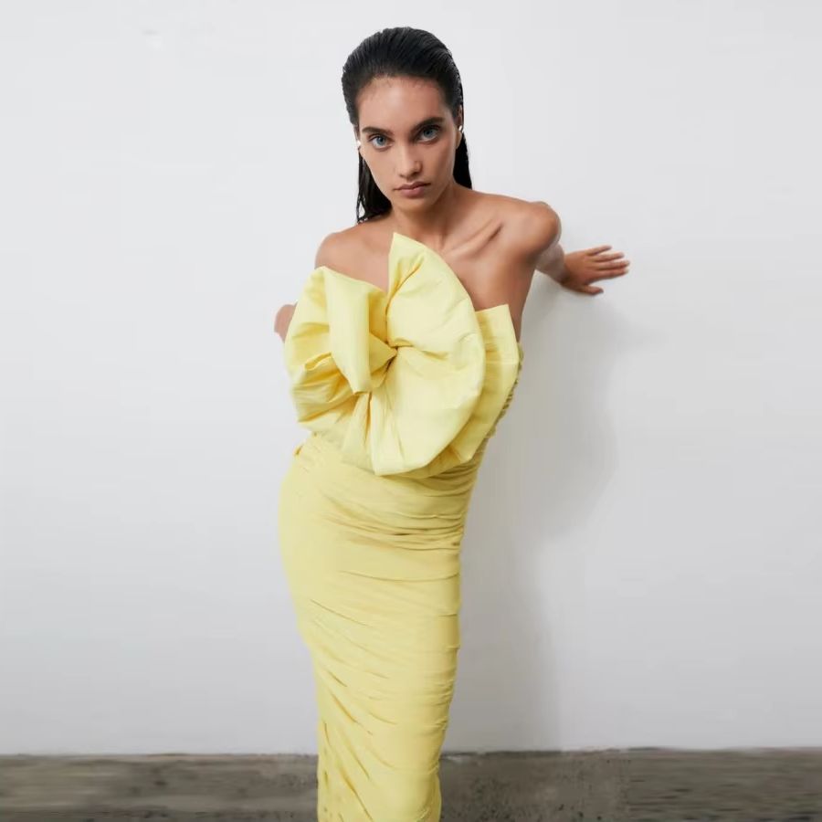 Women Formal Wear H&M - ชุดราตรีสีเหลืองแบบอาหรับ จับจีบระบาย ชุดออกงาน ชุดพรอม ผ่าหลัง ผ่าข้าง