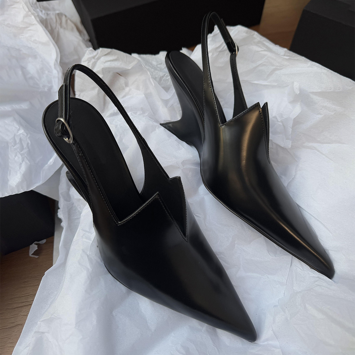 รองเท้าส้นเตี้ยแบบสวมเปิดส้น ด - Women Formal Upper Wear บทวิจารณ์และราคา
