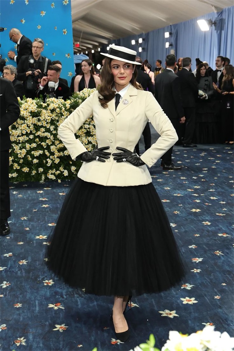 ผู้หญิงสีขาวชุดกระโปรงชุดฤดูร้ - Women Formal Wear Black And White บทวิจารณ์และราคา