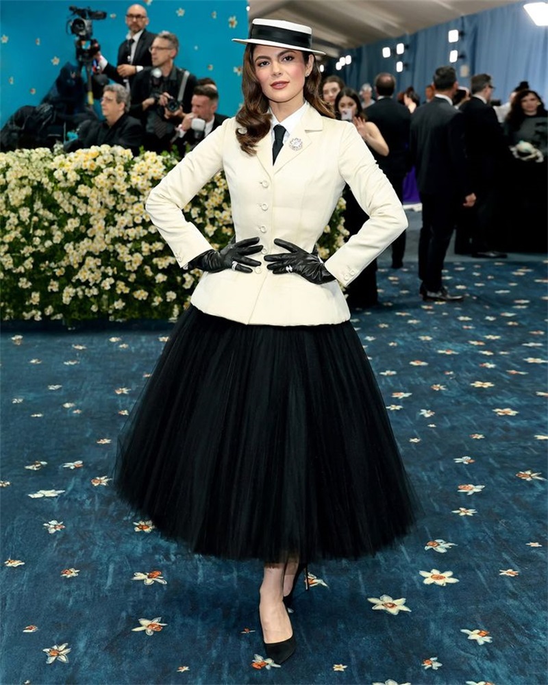 ผู้หญิงสีขาวชุดกระโปรงชุดฤดูร้ - Women Formal Wear Black And White บทวิจารณ์และราคา